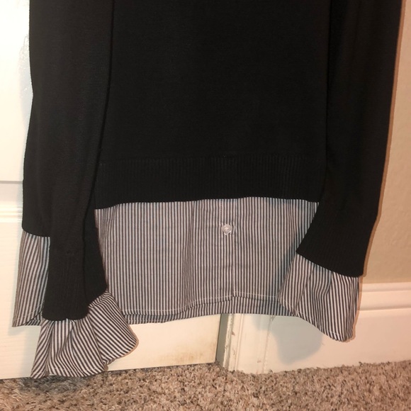 Black blouse with striped bottom and sleeves - Picture 4 of 4